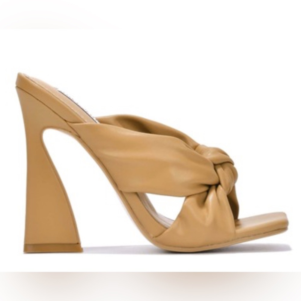 Women’s Cape Robbin HENNY-VC TAN Heels Mules Shoes